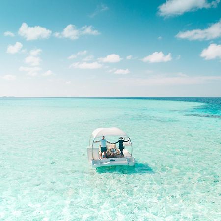 Lily Beach Resort And Spa Huvahendhoo Island Esterno foto