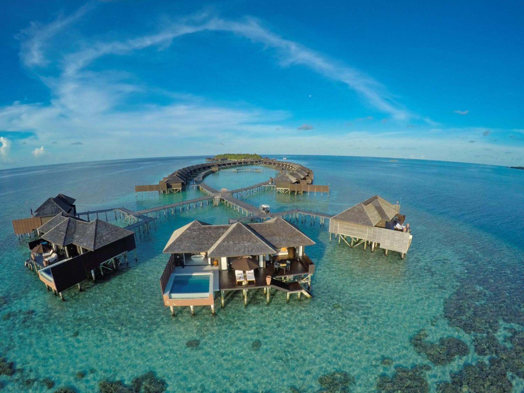 Lily Beach Resort And Spa Huvahendhoo Island Esterno foto