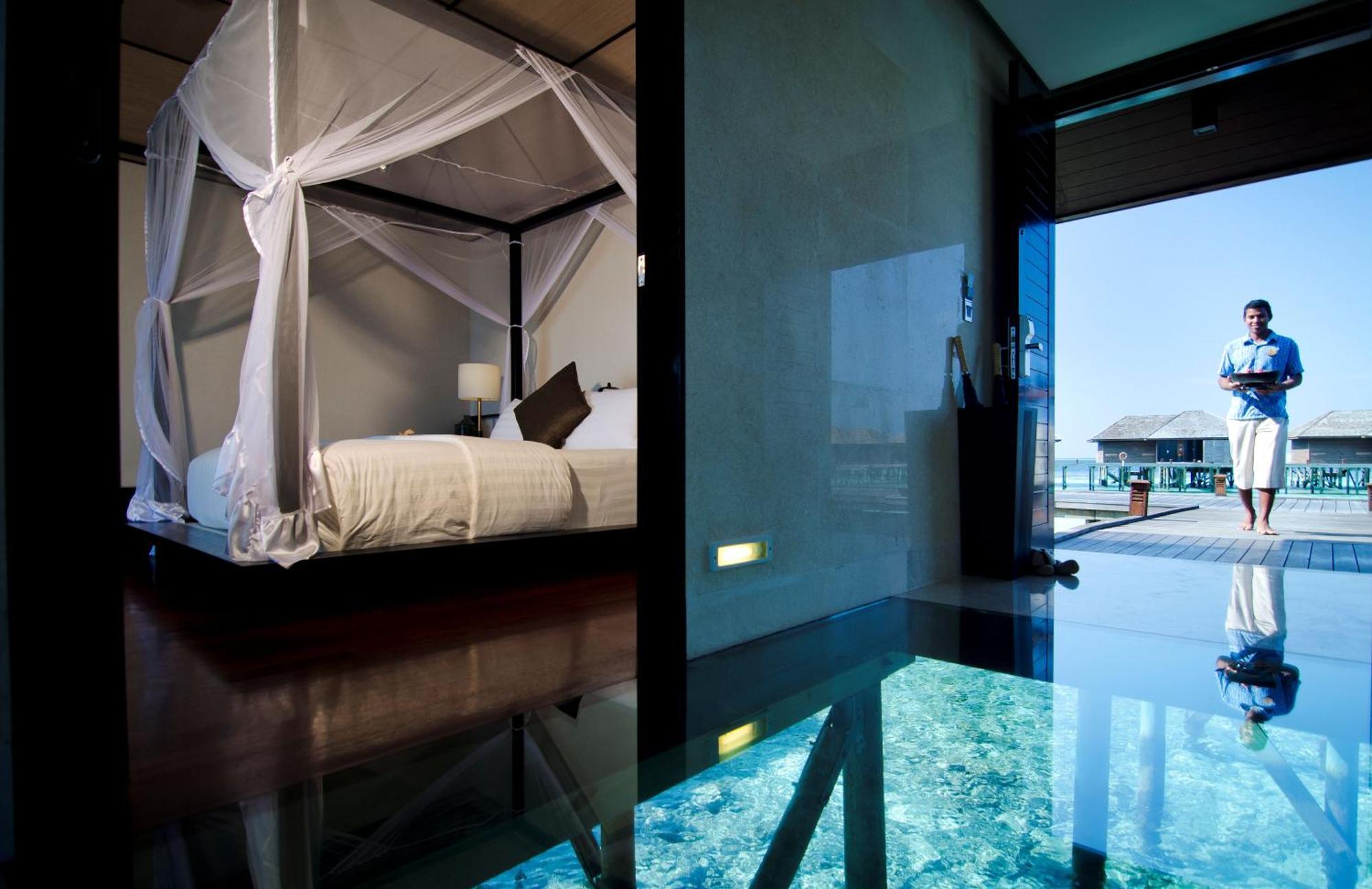 Lily Beach Resort And Spa Huvahendhoo Island Esterno foto
